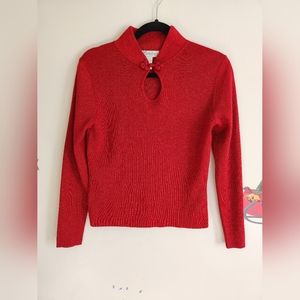 Women burgundy beautiful sweater
